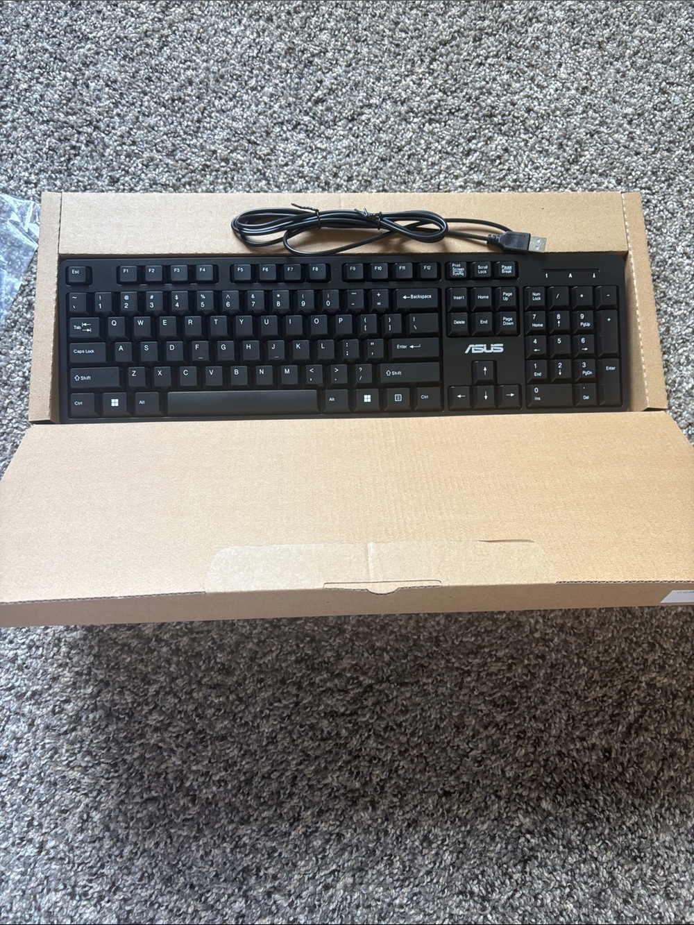 ASUS black wired USB basic keyboard
